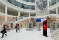 高亮液晶屏廣告機在商業(yè)實(shí)體店中的應用優(yōu)勢