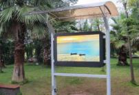 定期進(jìn)行戶(hù)外高亮屏廣告機惡劣環(huán)境下故障排查很有必要