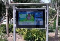 戶(hù)外高亮液晶屏廣告機的安全操作規范講解