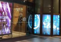 櫥窗高亮顯示器在商超賣(mài)場(chǎng)中的應用特點(diǎn)